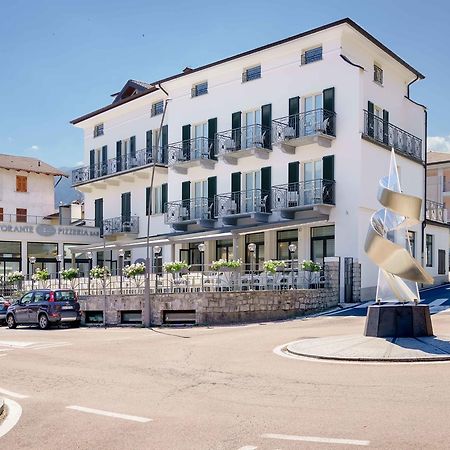 Residence Riva Del Lario Gravedona Esterno foto