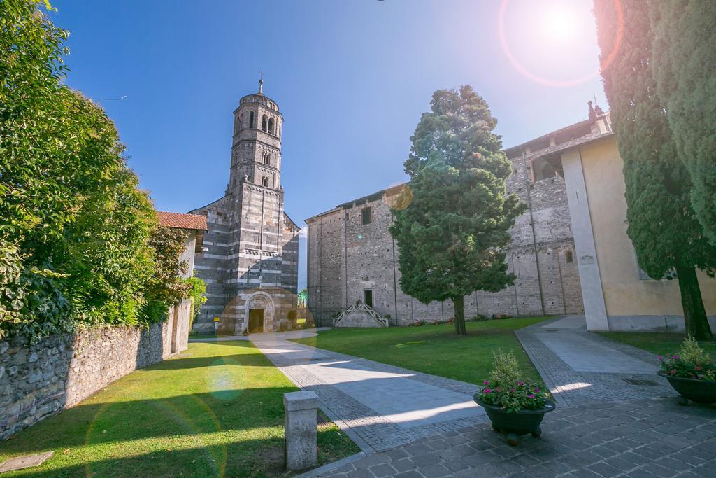 Residence Riva Del Lario Gravedona Esterno foto