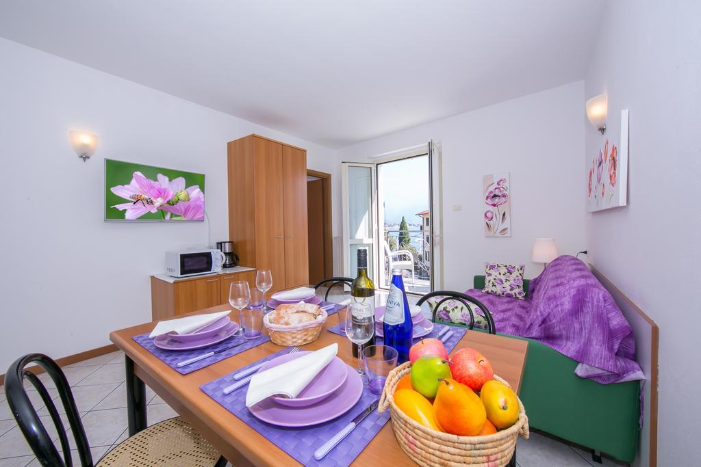 Residence Riva Del Lario Gravedona Esterno foto